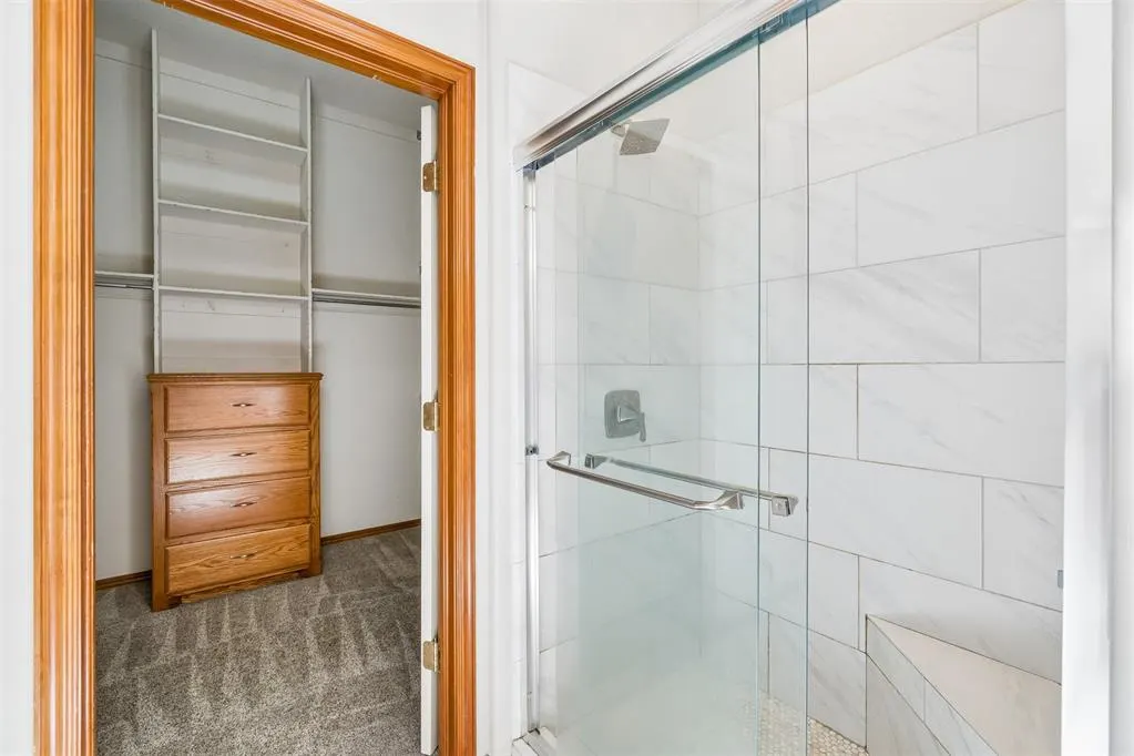 Photo 24 — 904 SW 39th Street, Moore, OK 73160