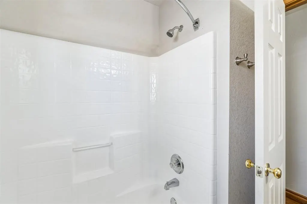 Photo 30 — 904 SW 39th Street, Moore, OK 73160