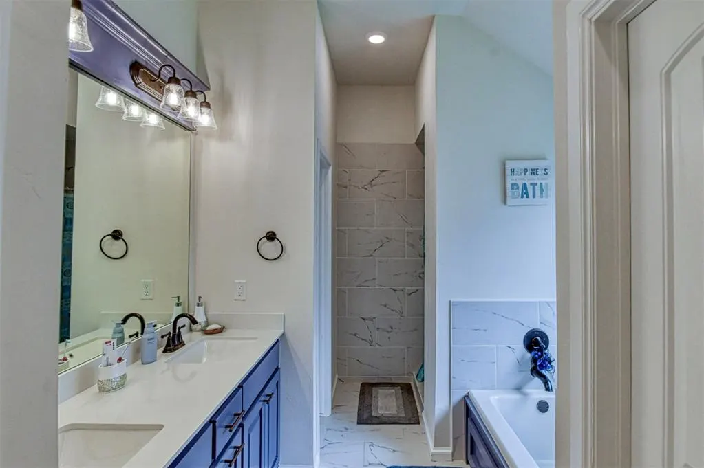 Photo 21 — 2900 summit crossing Parkway, Norman, OK 73071