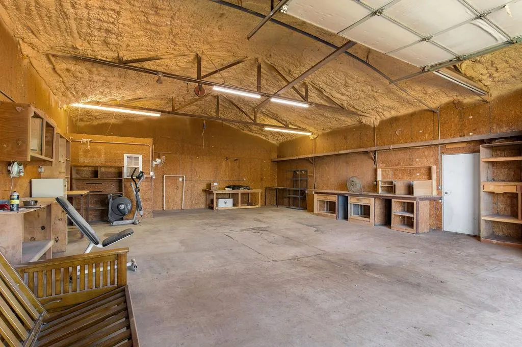 Photo 37 — 35198 EW 1180 Road, Earlsboro, OK 74840