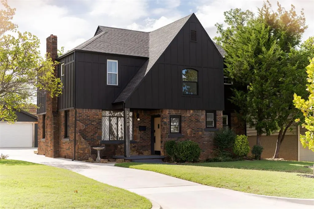 Front exterior — 2720 NW 25th Street, Oklahoma City, OK 73107