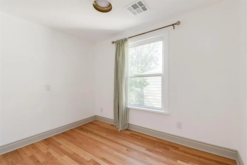 Photo 43 — 2720 NW 25th Street, Oklahoma City, OK 73107
