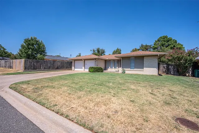 Photo 4 — 4225 NW 31st Terrace, Oklahoma City, OK 73112