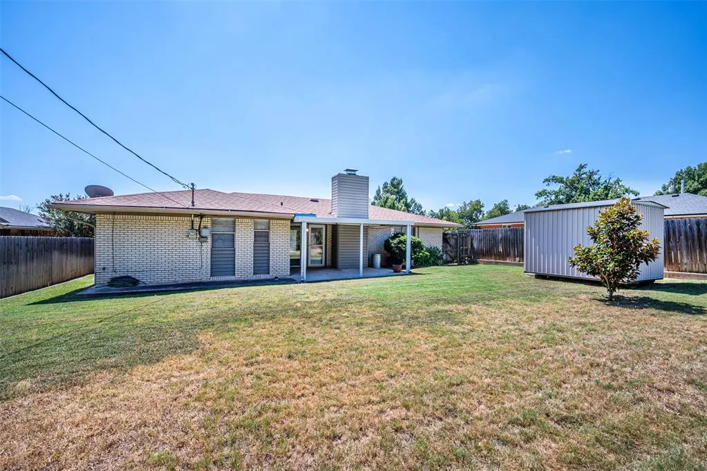 Photo 5 — 4225 NW 31st Terrace, Oklahoma City, OK 73112