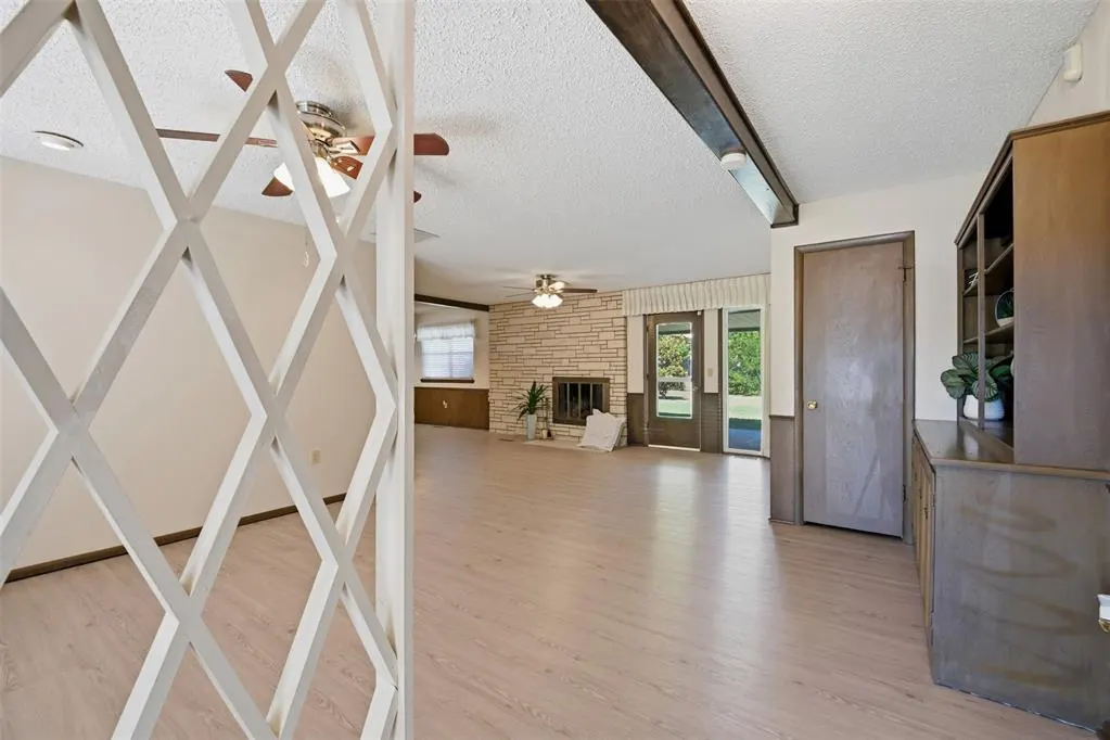 Photo 12 — 4225 NW 31st Terrace, Oklahoma City, OK 73112