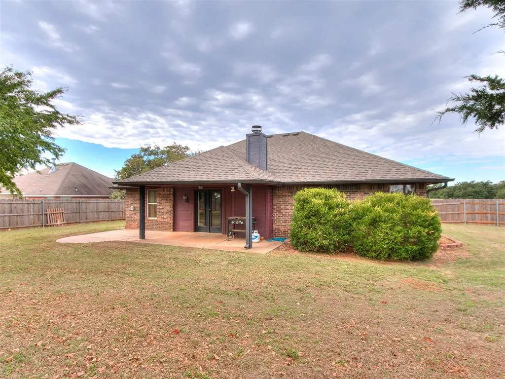 Photo 4 — 11550 Stonecrest, Guthrie, OK 73044