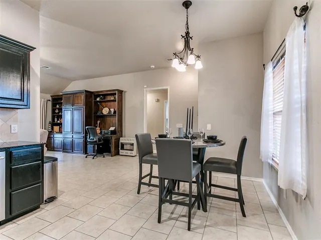 Photo 8 — 11550 Stonecrest, Guthrie, OK 73044