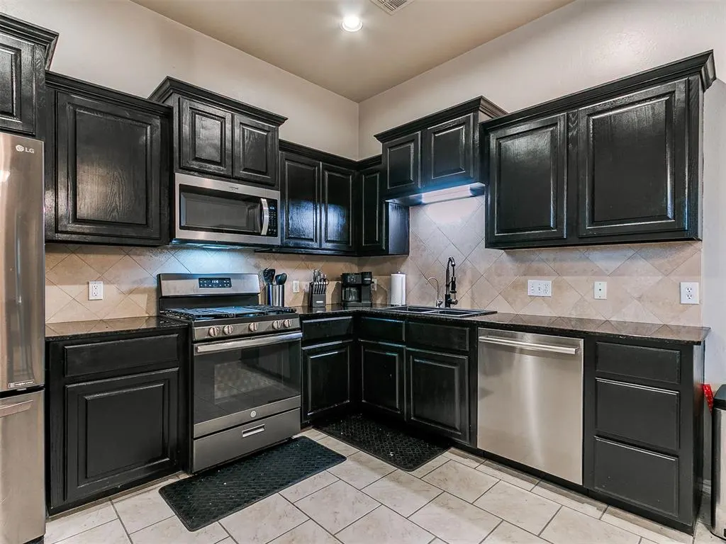 Photo 11 — 11550 Stonecrest, Guthrie, OK 73044