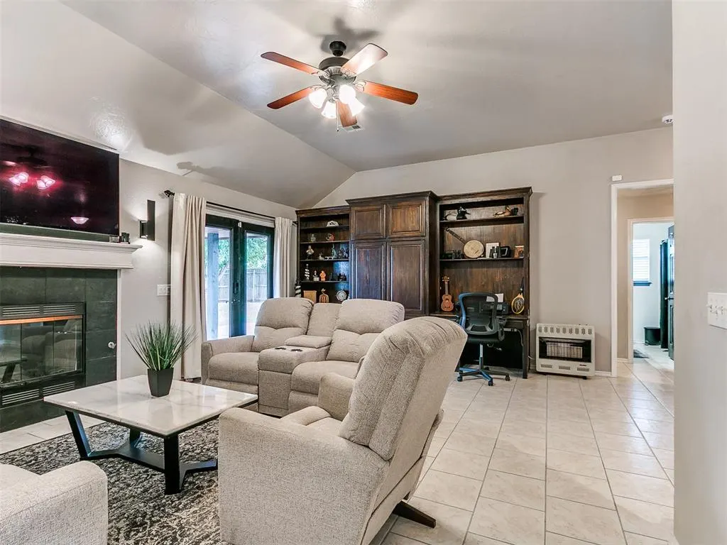 Photo 19 — 11550 Stonecrest, Guthrie, OK 73044