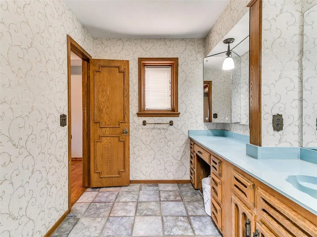 Photo 18 — 14501 S Western Avenue, Oklahoma City, OK 73170