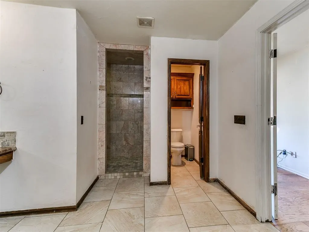 Photo 32 — 14501 S Western Avenue, Oklahoma City, OK 73170