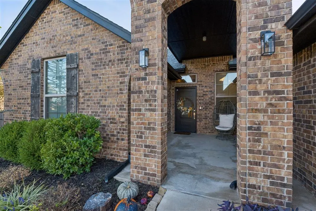 Photo 34 — 17105 Barcelona Drive, Oklahoma City, OK 73170