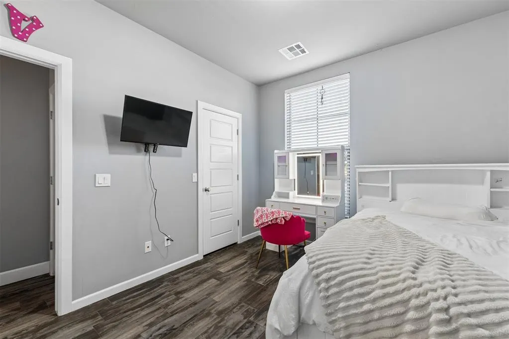 Photo 21 — 17105 Barcelona Drive, Oklahoma City, OK 73170