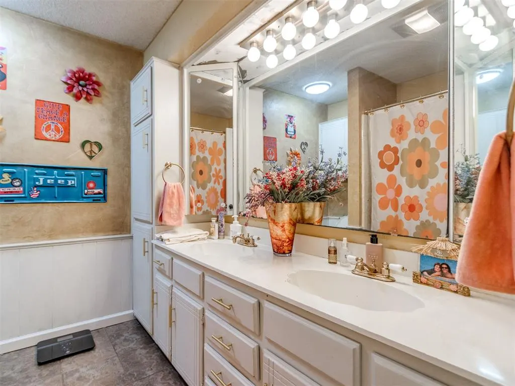 Photo 27 — 10408 Ryecroft Road, Oklahoma City, OK 73162