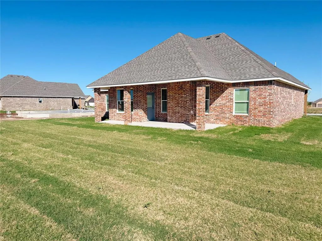 Photo 8 — 1801 Zainab Lane, Yukon, OK 73099