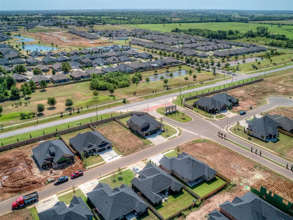 Photo 27 — 16028 Catalonia Place, Oklahoma City, OK 73170