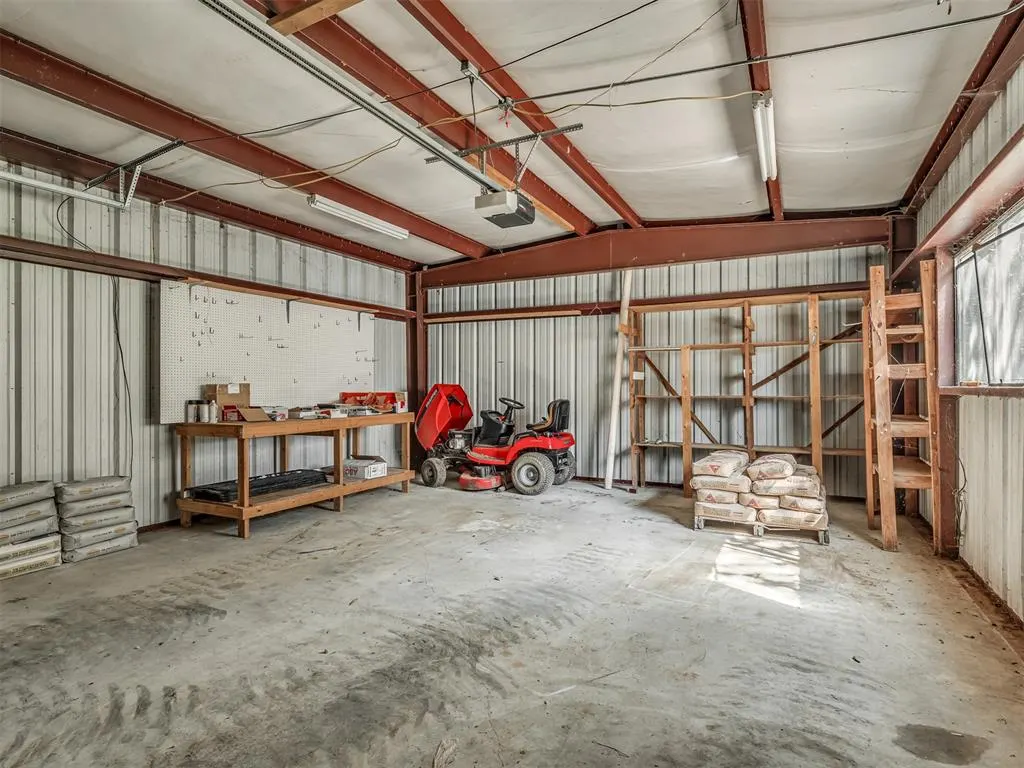 Photo 9 — 225 Holiday Hills Road 1, Eufaula, OK 74432