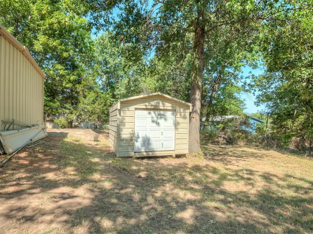 Photo 13 — 225 Holiday Hills Road 1, Eufaula, OK 74432
