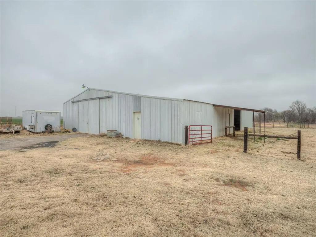 Photo 46 — 23203 Highway 33 Highway, Custer City, OK 73639