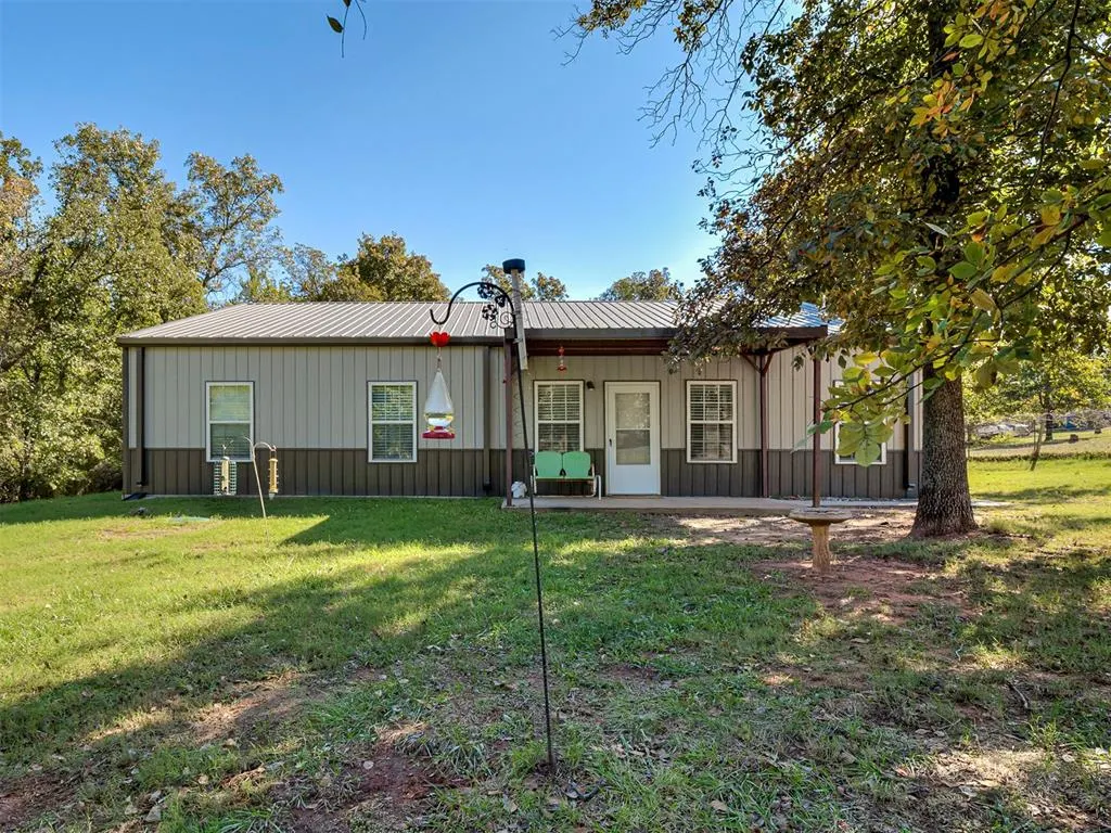 Photo 2 — 2913 120th Avenue, Norman, OK 73026