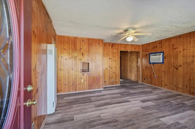 Photo 4 — 532 E Atkinson Drive, Midwest City, OK 73110