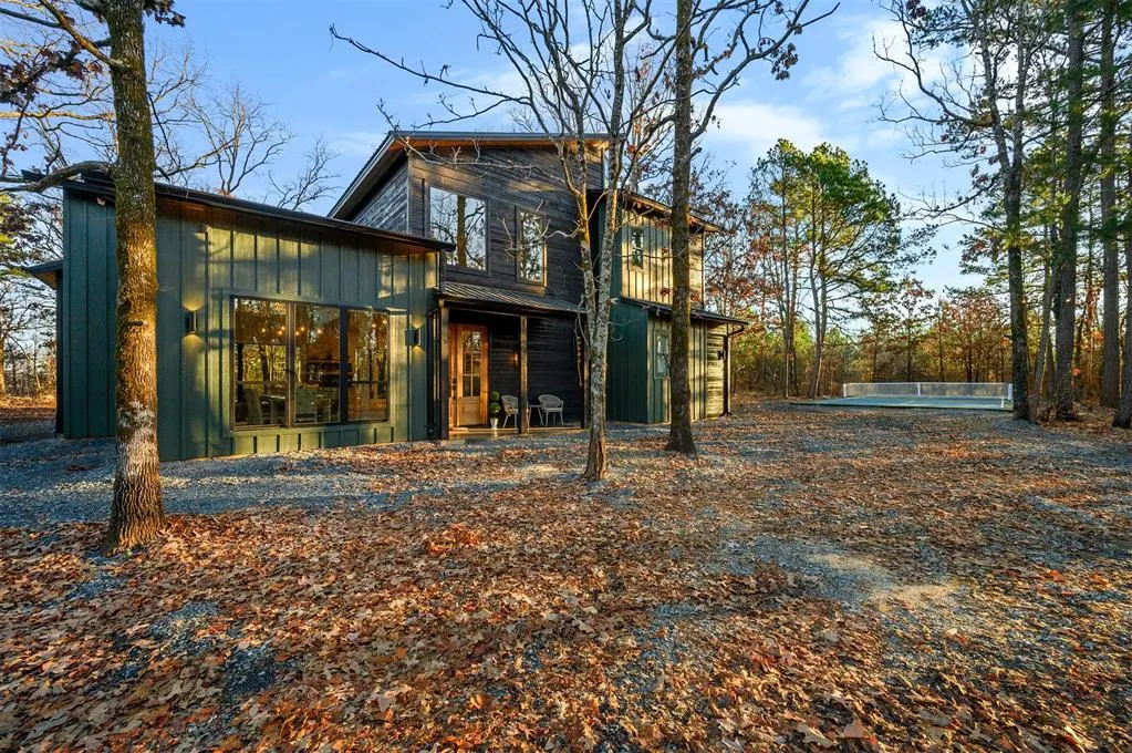 Front exterior — 136 Woodland Lakes Trail, Broken Bow, OK 74728