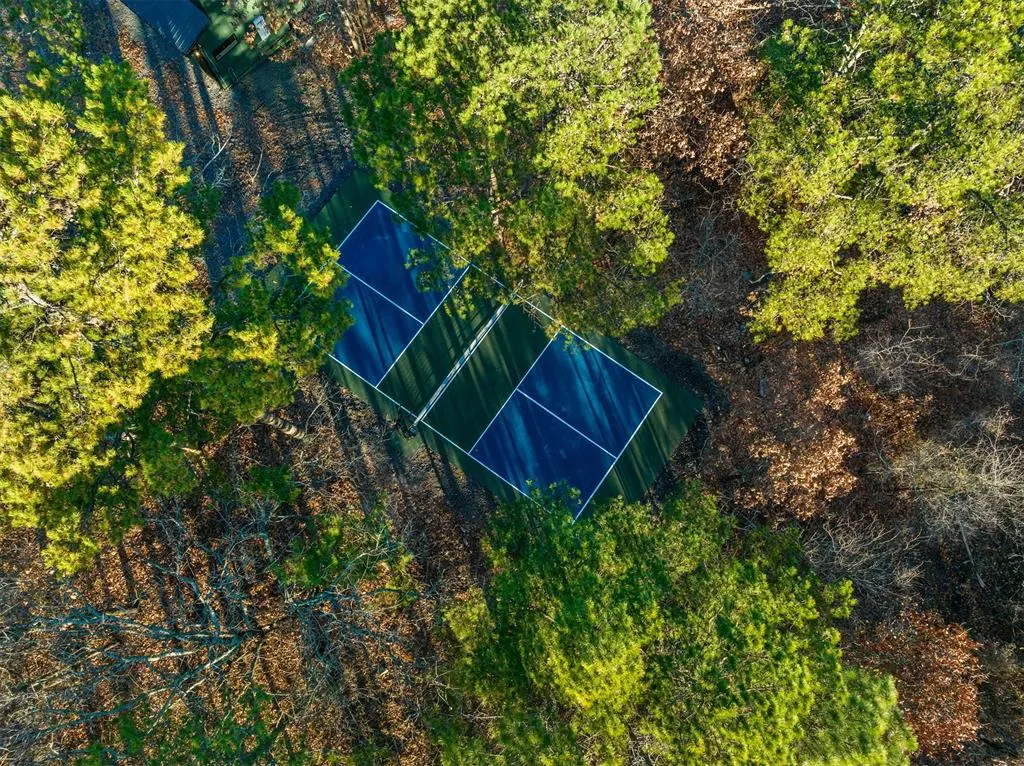 Photo 5 — 136 Woodland Lakes Trail, Broken Bow, OK 74728