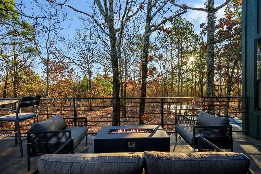 Photo 13 — 136 Woodland Lakes Trail, Broken Bow, OK 74728
