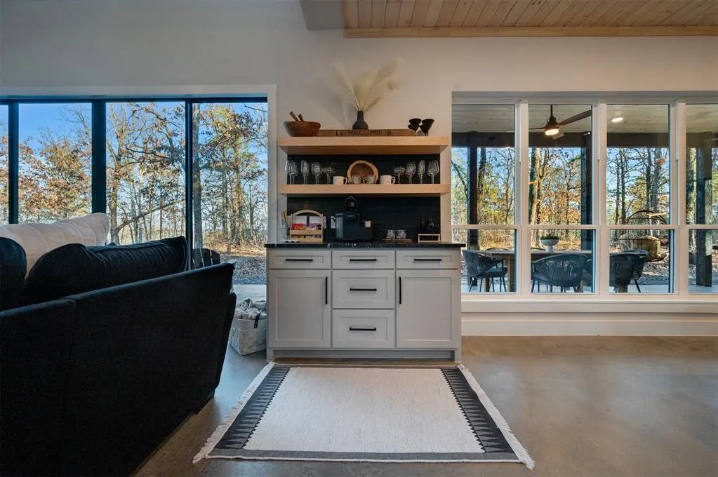 Photo 18 — 136 Woodland Lakes Trail, Broken Bow, OK 74728