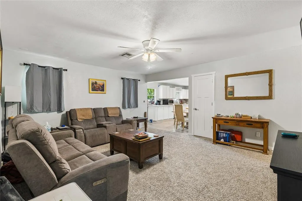 Photo 6 — 905 Crestmoor Drive, Moore, OK 73160