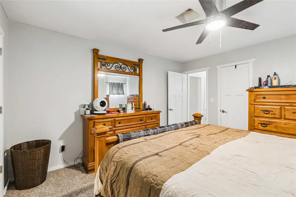 Photo 14 — 905 Crestmoor Drive, Moore, OK 73160