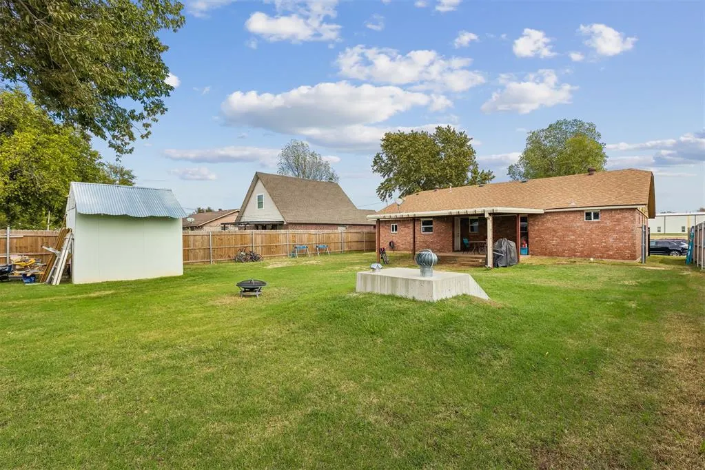Photo 34 — 905 Crestmoor Drive, Moore, OK 73160