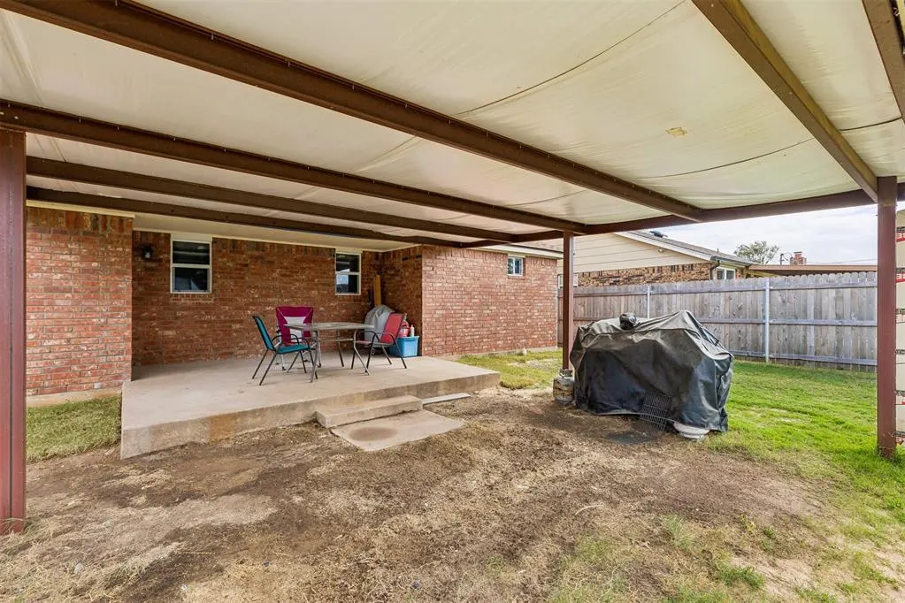 Photo 36 — 905 Crestmoor Drive, Moore, OK 73160