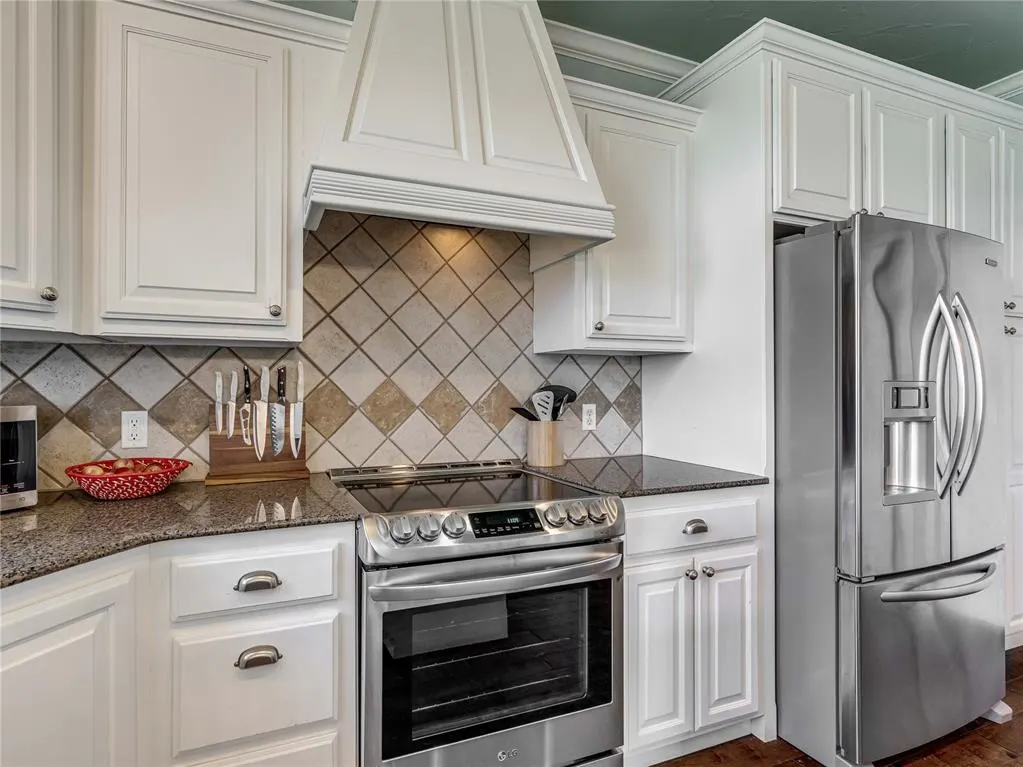 Photo 13 — 4208 Brownwood Lane, Norman, OK 73072