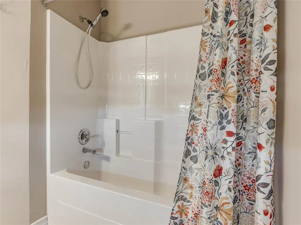 Photo 23 — 4208 Brownwood Lane, Norman, OK 73072