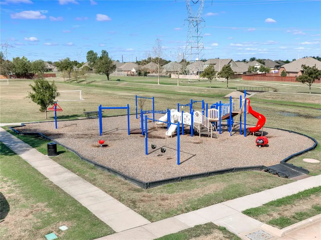 Photo 37 — 4208 Brownwood Lane, Norman, OK 73072