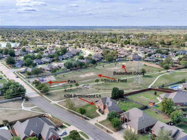 Photo 2 — 4208 Brownwood Lane, Norman, OK 73072