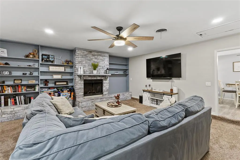Photo 10 — 924 W Proctor Avenue, Weatherford, OK 73096
