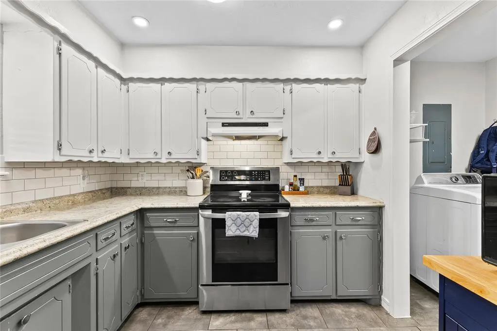 Photo 13 — 924 W Proctor Avenue, Weatherford, OK 73096