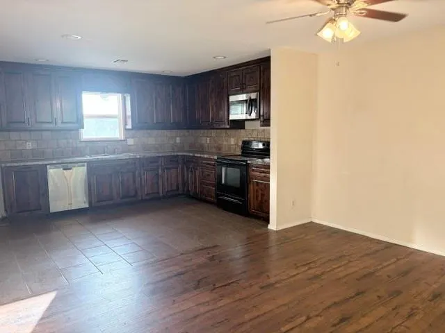 Photo 14 — 970432 S 3290 Road, Luther, OK 73054