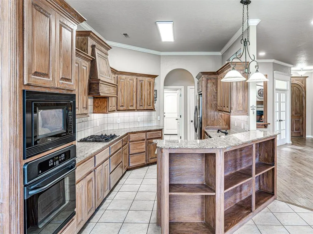 Photo 15 — 1612 Lady Lane, Shawnee, OK 74804
