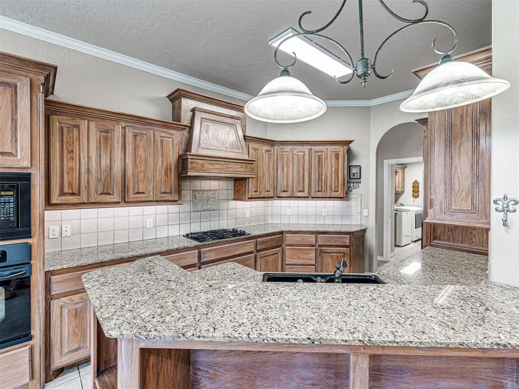 Photo 16 — 1612 Lady Lane, Shawnee, OK 74804