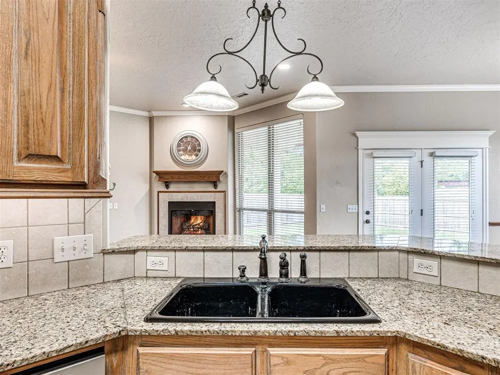 Photo 18 — 1612 Lady Lane, Shawnee, OK 74804