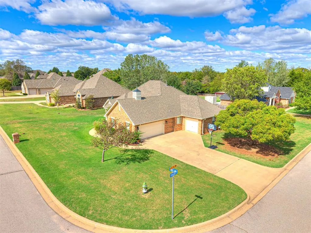 Photo 43 — 1612 Lady Lane, Shawnee, OK 74804