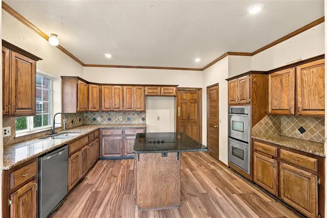 Photo 7 — 1829 Marian Drive, Norman, OK 73069