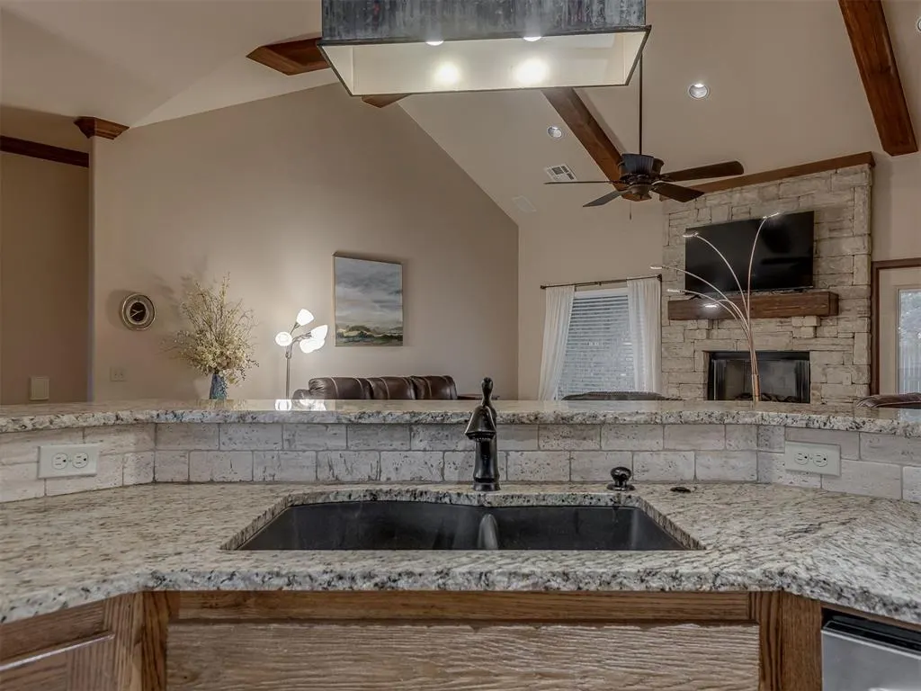 Photo 13 — 4021 Slater Drive, Moore, OK 73071
