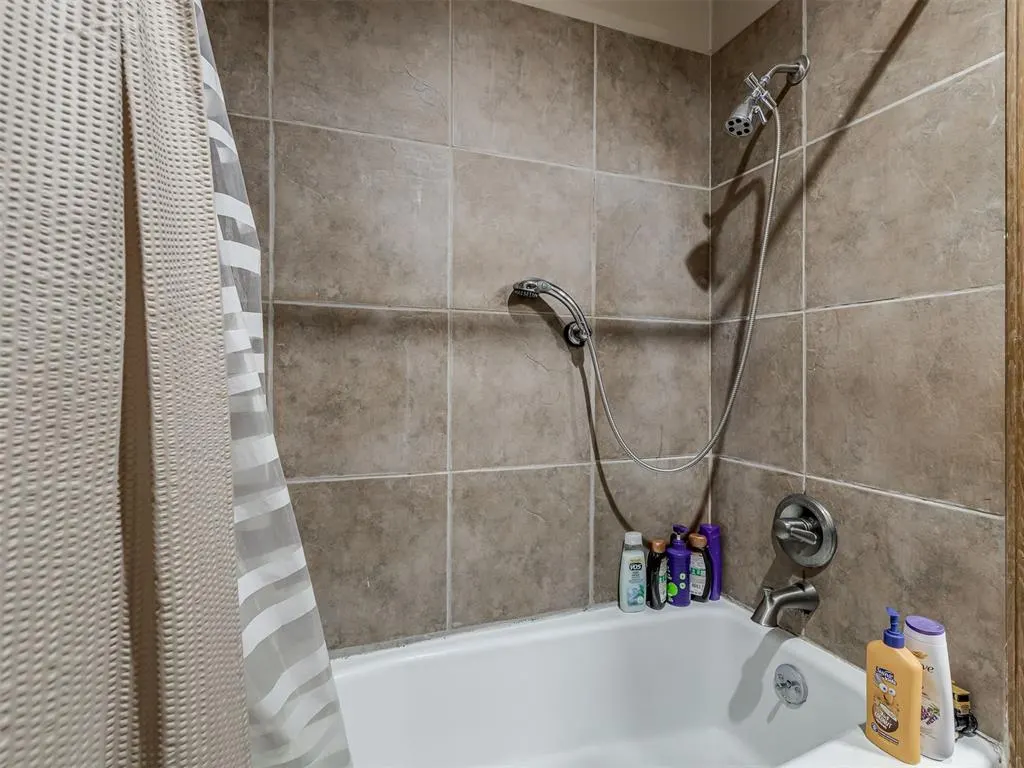 Photo 24 — 1725 E Washington Avenue, Piedmont, OK 73078