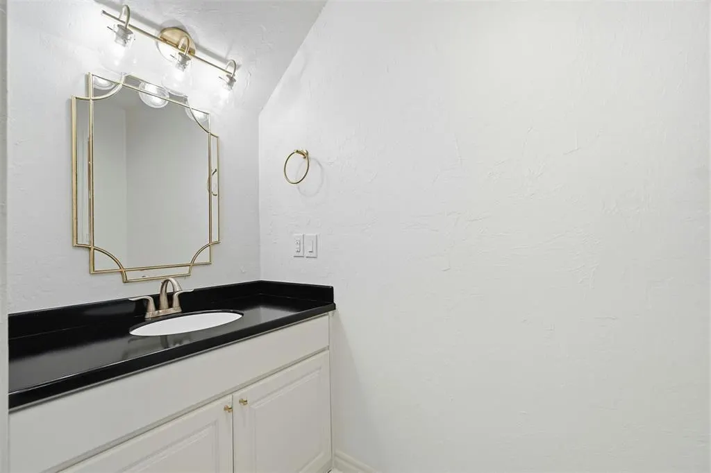Photo 41 — 316 Val Verde Street, Altus, OK 73521