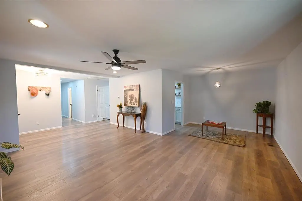Photo 2 — 3823 N Airport Lane, Stillwater, OK 74075