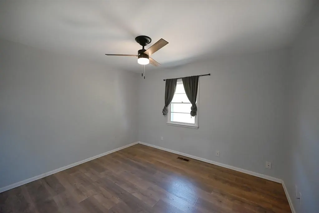 Photo 11 — 3823 N Airport Lane, Stillwater, OK 74075